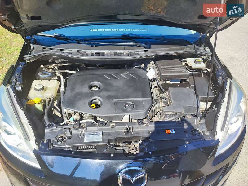 Мінівен Mazda 5 2011 в Житомирі