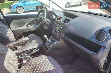 Минивэн Mazda 5 2011 в Житомире