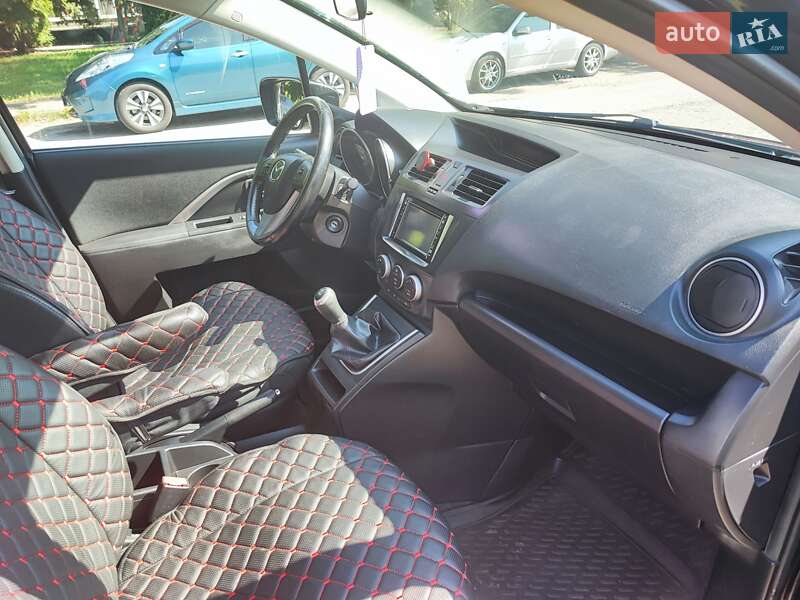 Мінівен Mazda 5 2011 в Житомирі