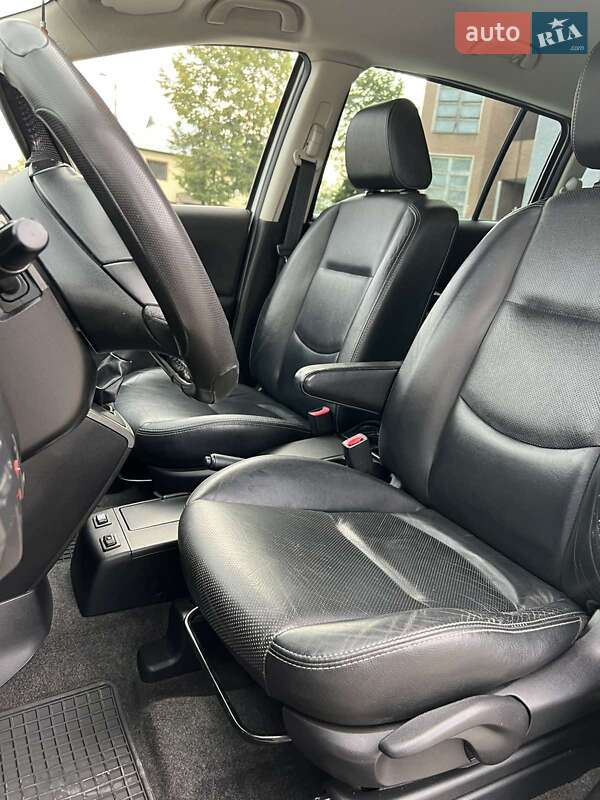 Минивэн Mazda 5 2009 в Коломые