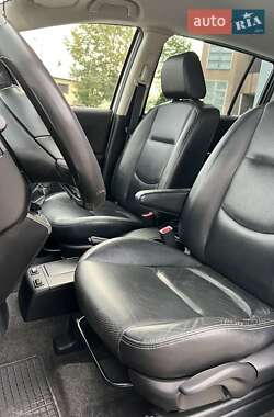 Минивэн Mazda 5 2009 в 
