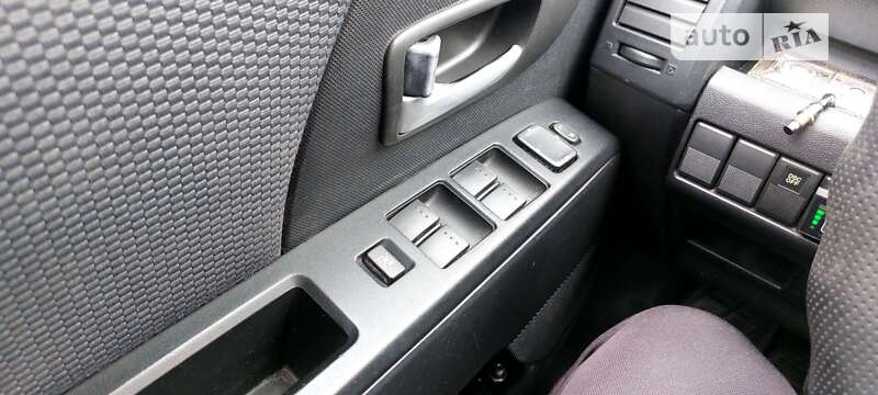 Мінівен Mazda 5 2007 в Тернополі