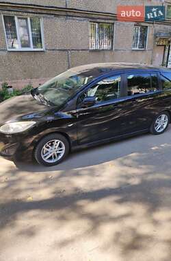 Mazda 5 2011