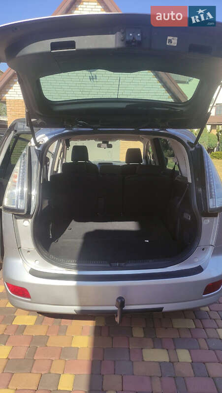 Мінівен Mazda 5 2010 в Житомирі фото 25 Мінівен Mazda 5 2010 в Житомирі