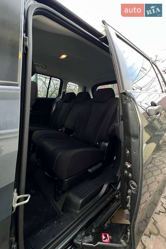 Минивэн Mazda 5 2011 в Славуте