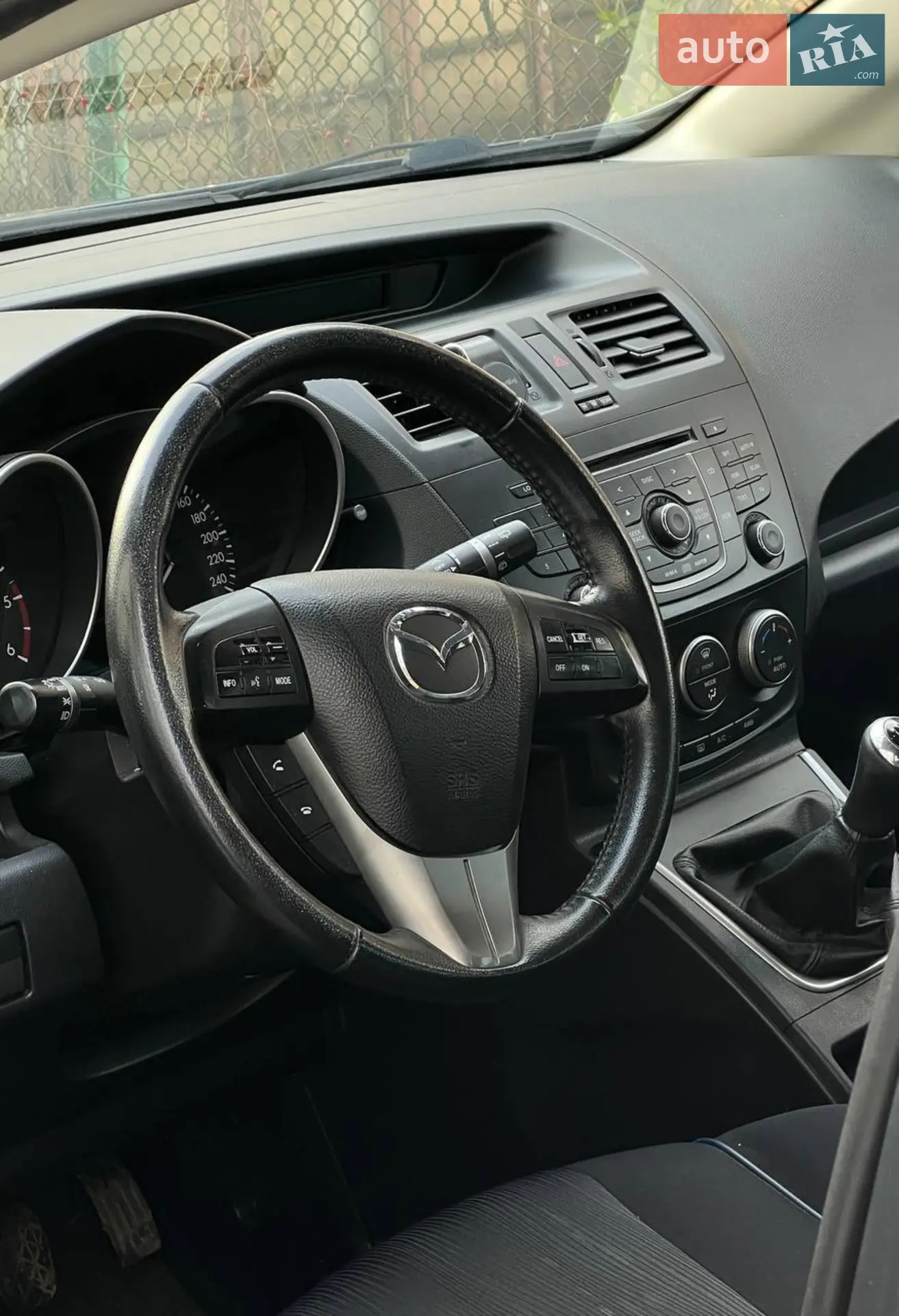 2011 Mazda 5 - мініатюра 2
