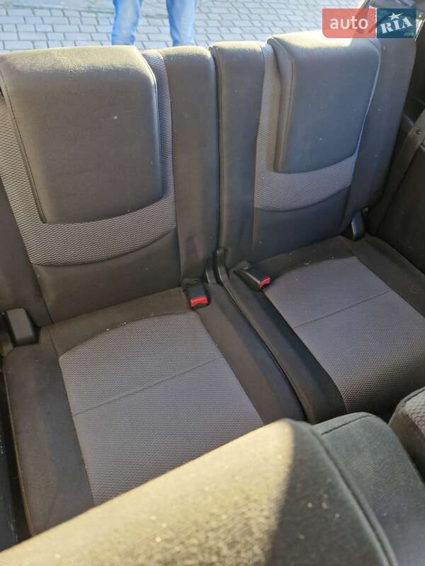 Минивэн Mazda 5 2006 в Ходорове