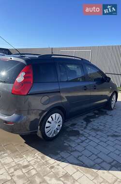 Минивэн Mazda 5 2006 в 