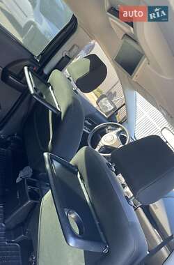 Минивэн Mazda 5 2006 в 