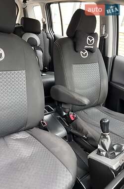Минивэн Mazda 5 2007 в 