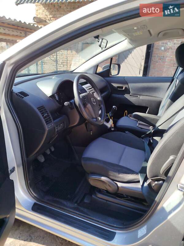 Mazda 5 2006