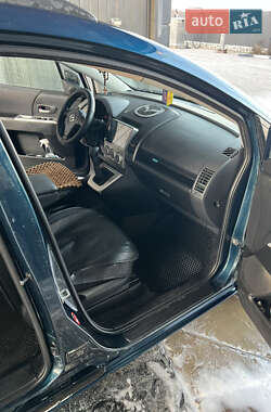 Минивэн Mazda 5 2007 в 
