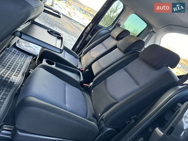 Минивэн Mazda 5 2007 в Дрогобыче