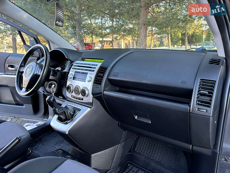 Минивэн Mazda 5 2007 в Дрогобыче