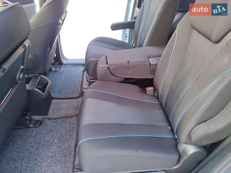Минивэн Mazda 5 2010 в Гайвороне