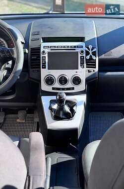 Минивэн Mazda 5 2006 в 