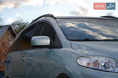 Минивэн Mazda 5 2007 в 
