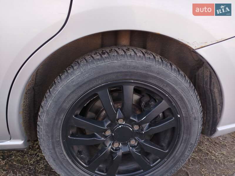 Мінівен Mazda 5 2007 в Ланчині