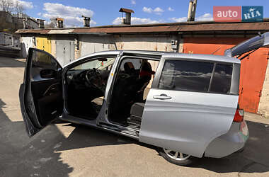 Минивэн Mazda 5 2012 в 