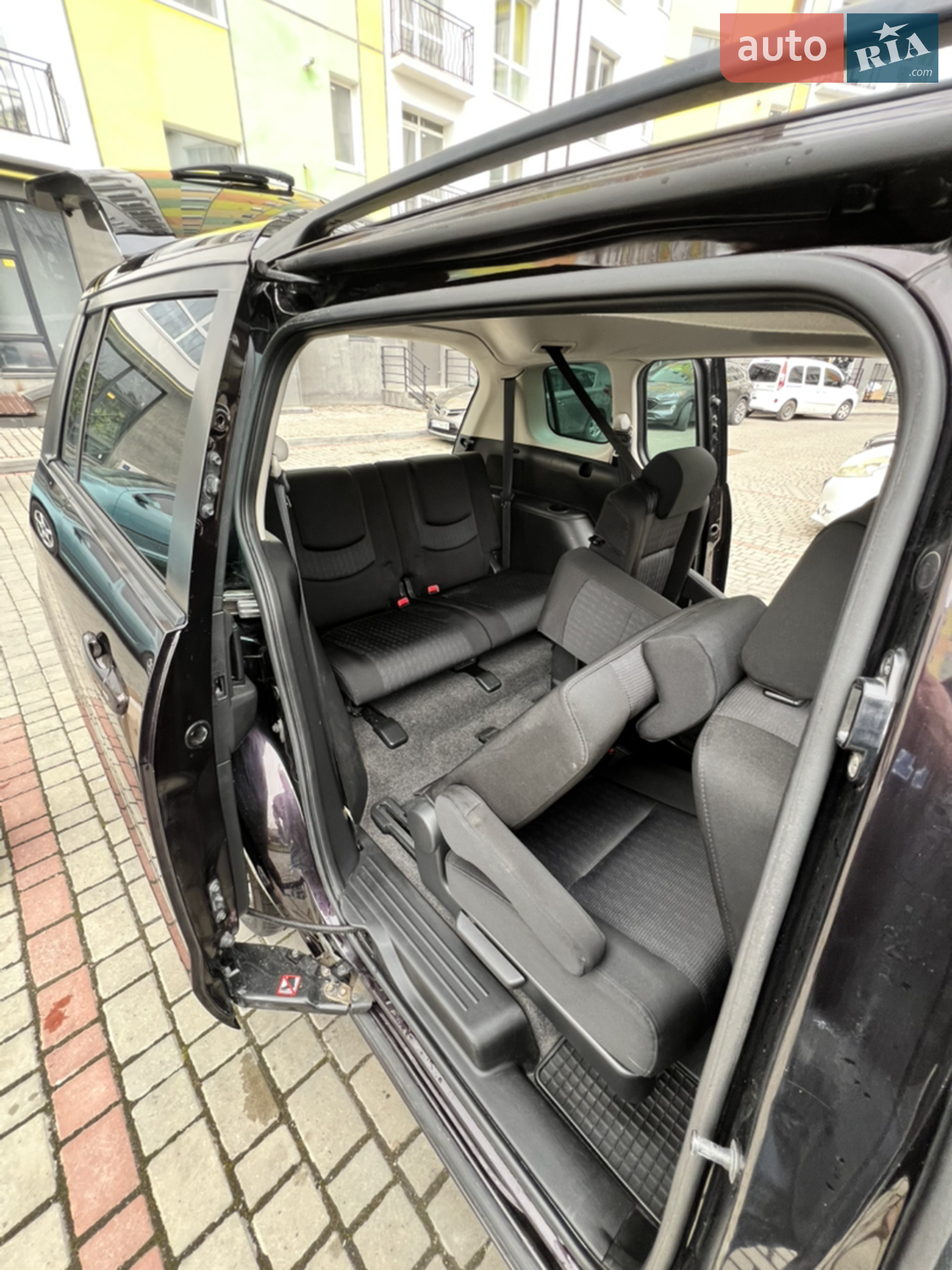 2010 Mazda 5 - мініатюра 29