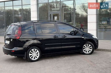 Минивэн Mazda 5 2006 в 