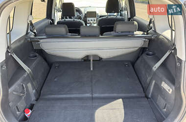 Минивэн Mazda 5 2006 в 
