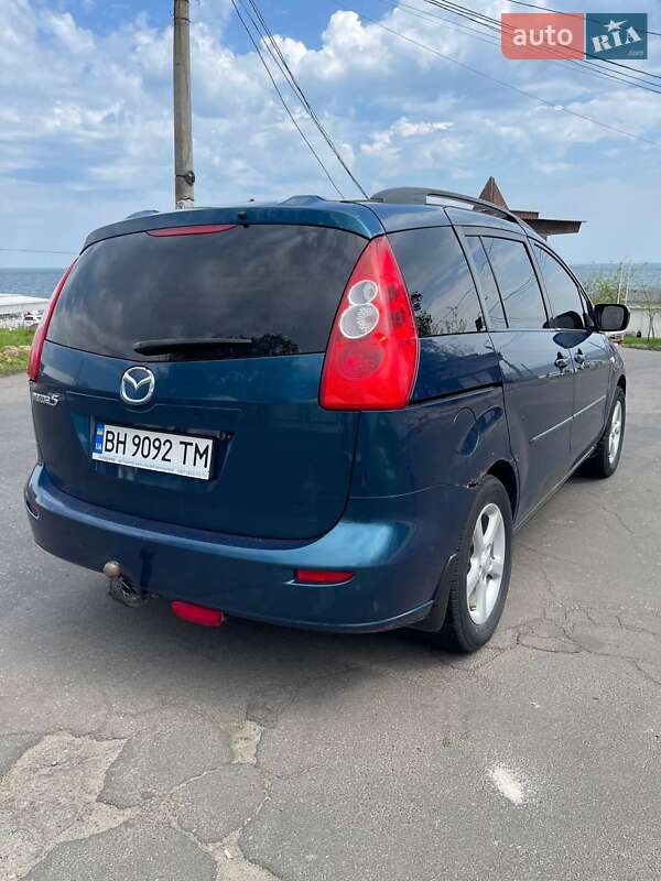 Минивэн Mazda 5 2005 в 