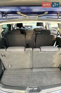 Минивэн Mazda 5 2013 в 