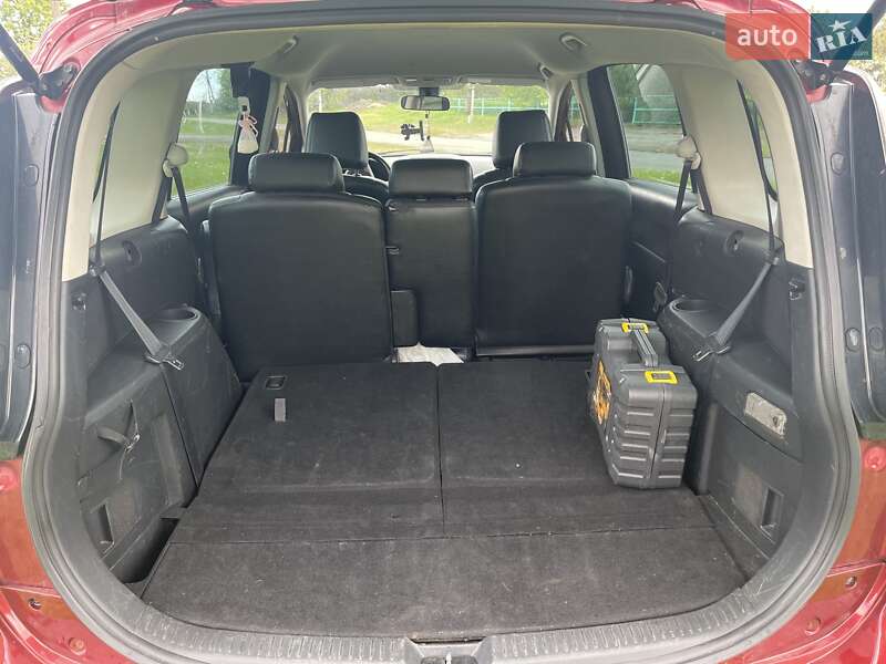 Минивэн Mazda 5 2010 в Харькове