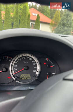 Минивэн Mazda 5 2005 в 
