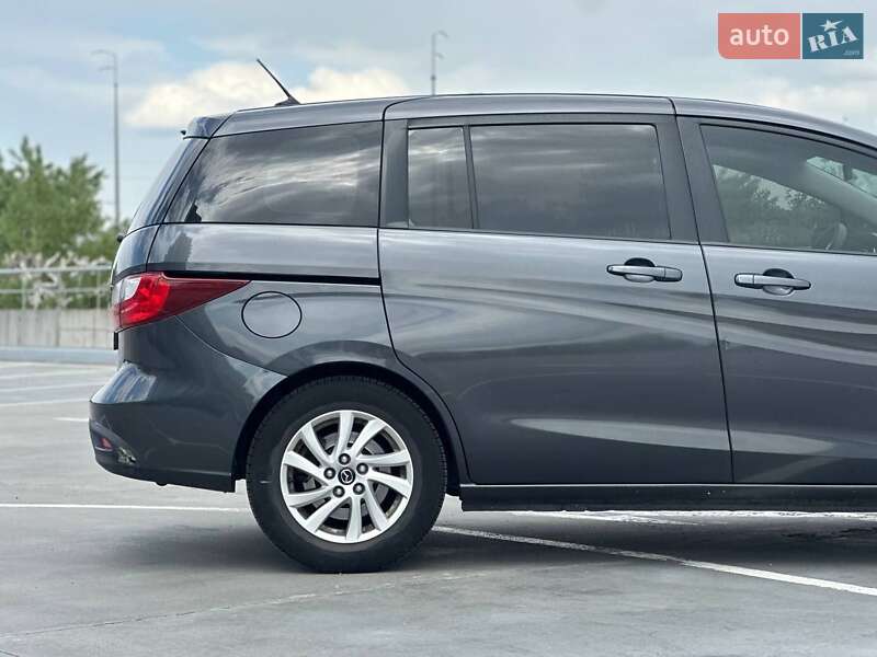 Мінівен Mazda 5 2013 в Києві