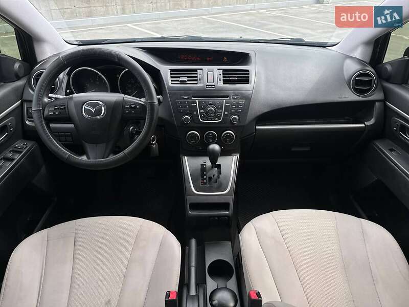 Мінівен Mazda 5 2013 в Києві
