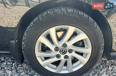 Минивэн Mazda 5 2013 в 