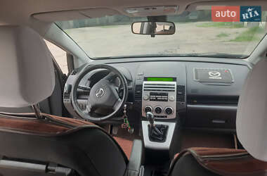 Минивэн Mazda 5 2006 в 