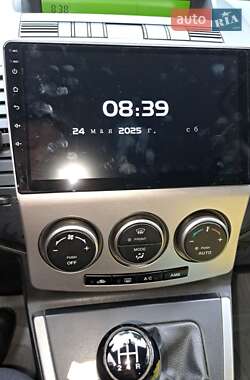 Минивэн Mazda 5 2008 в Черновцах