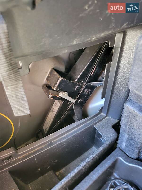 Мінівен Mazda 5 2009 в Золочеві фото 8 Мінівен Mazda 5 2009 в Золочеві