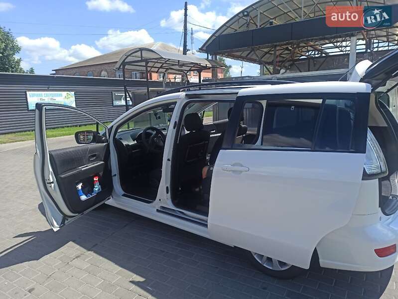 Минивэн Mazda 5 2010 в Миргороде