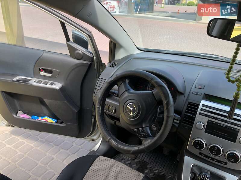 Мінівен Mazda 5 2007 в Рівному