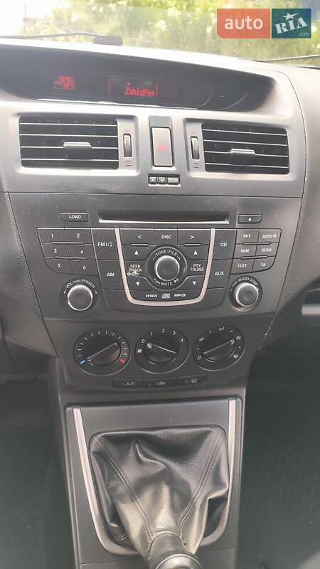 Мінівен Mazda 5 2012 в Ужгороді фото 17 Мінівен Mazda 5 2012 в Ужгороді