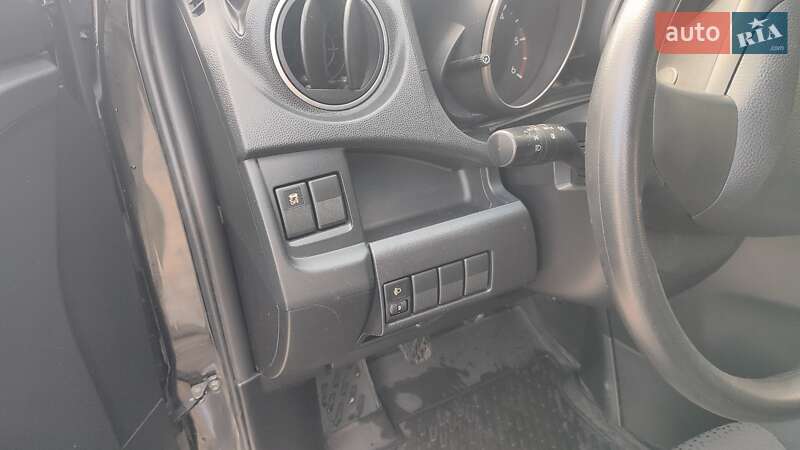 Мінівен Mazda 5 2012 в Ужгороді фото 18 Мінівен Mazda 5 2012 в Ужгороді