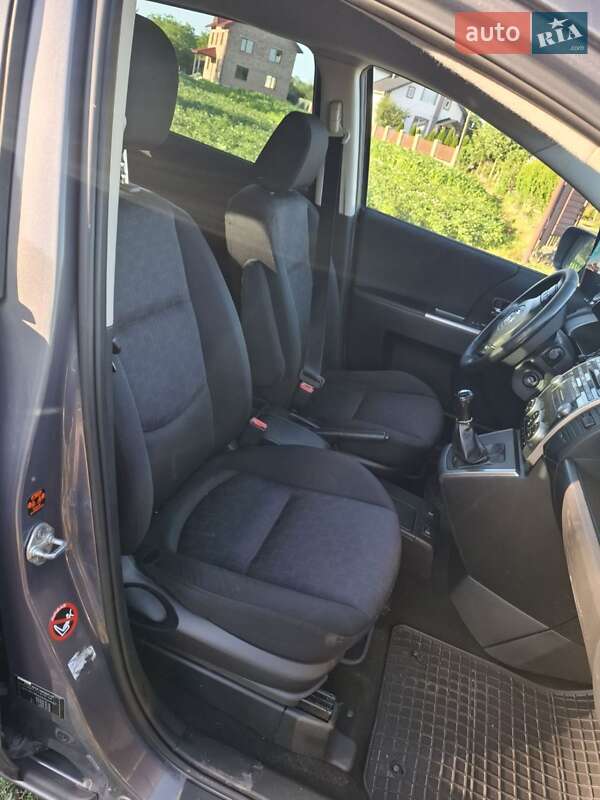 Минивэн Mazda 5 2009 в Ивано-Франковске