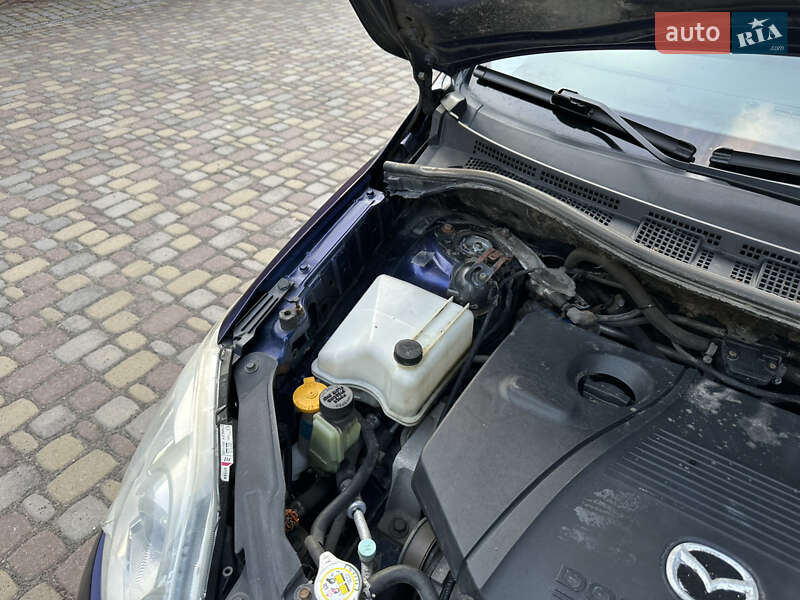 Минивэн Mazda 5 2006 в Запорожье