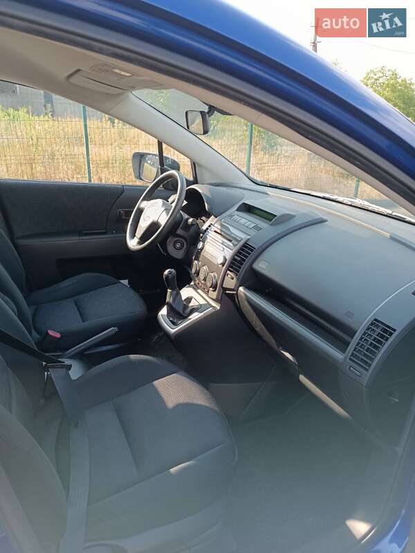 Минивэн Mazda 5 2008 в Первомайске