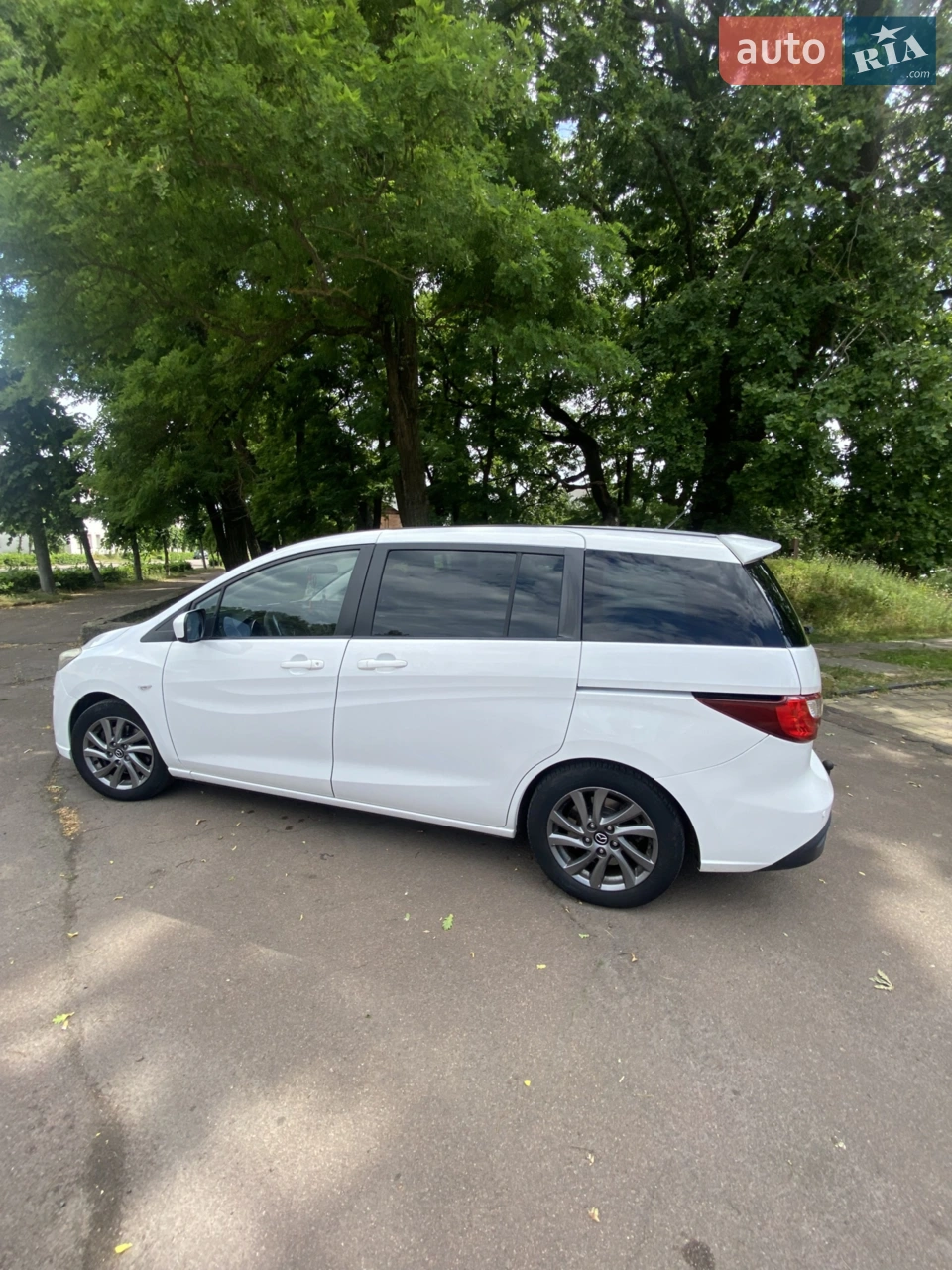2011 Mazda 5 - мініатюра 14