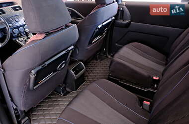 Минивэн Mazda 5 2012 в 