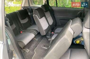 Минивэн Mazda 5 2005 в 