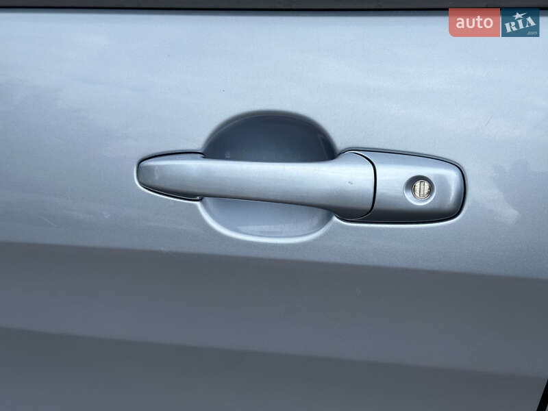 Минивэн Mazda 5 2010 в Шептицькому