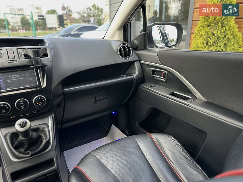 Минивэн Mazda 5 2010 в Шептицькому