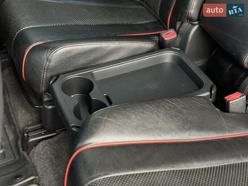 Минивэн Mazda 5 2010 в Шептицькому