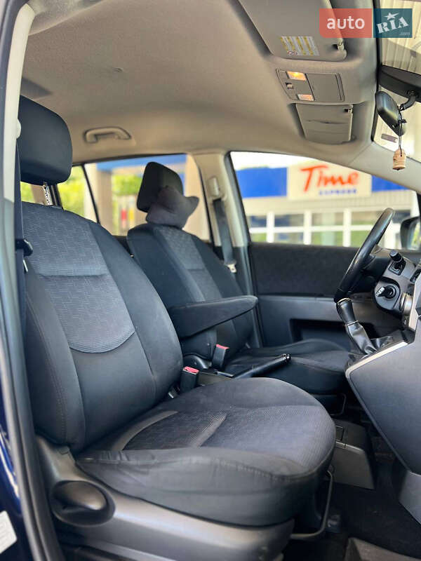 Минивэн Mazda 5 2009 в Николаеве